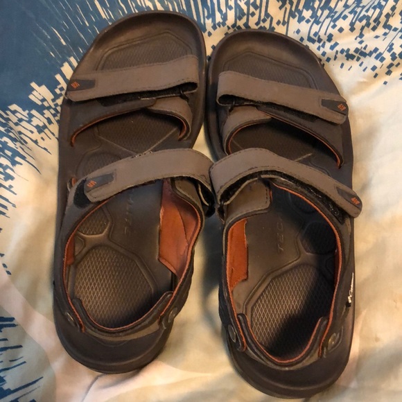 columbia techlite omni grip sandals